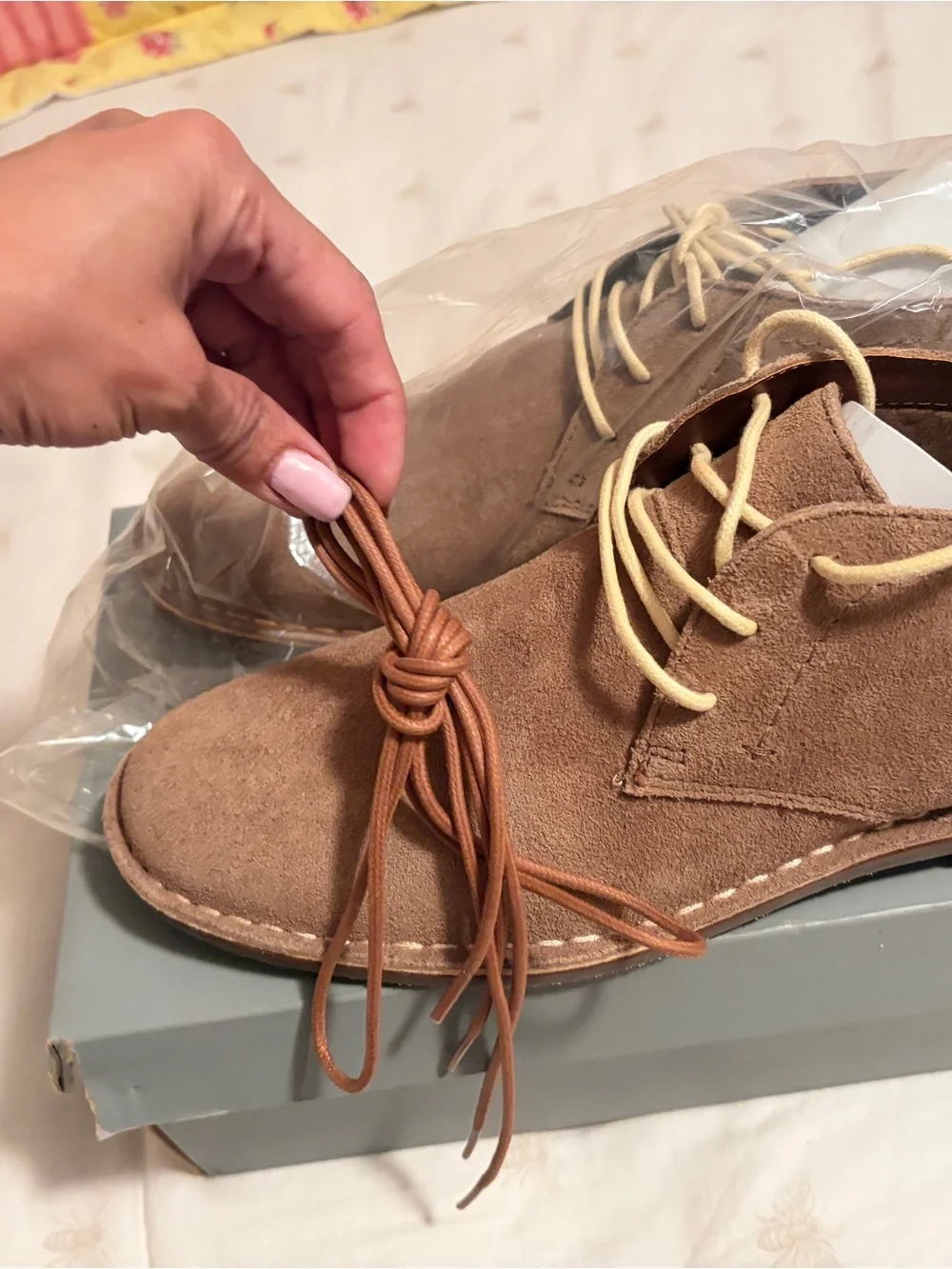KENNETH COLE DESERT WIND TAUPE BROWN SIZE 10.5 + A GIFT 🎁